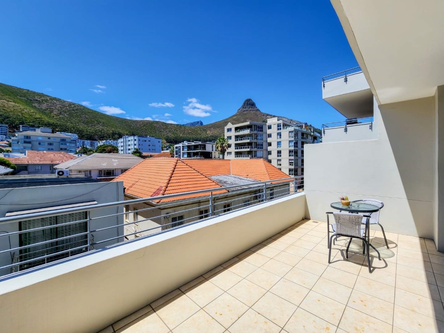 2 Bedroom Property for Sale in Sea Point Western Cape